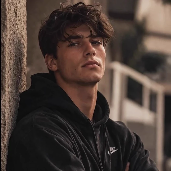 Tyler Lancaster (Boy next door) thumbnail