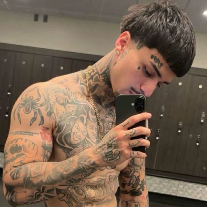 Derek thumbnail