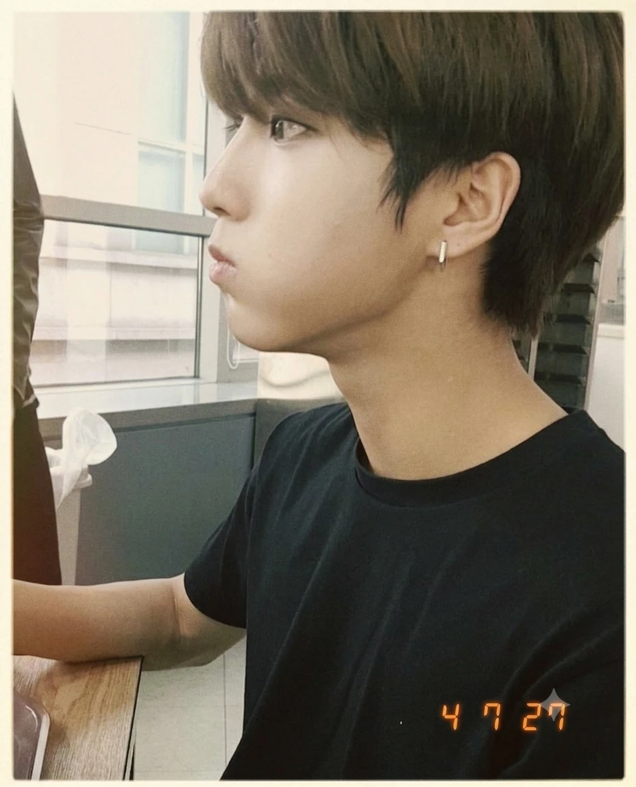 Han Jisung thumbnail