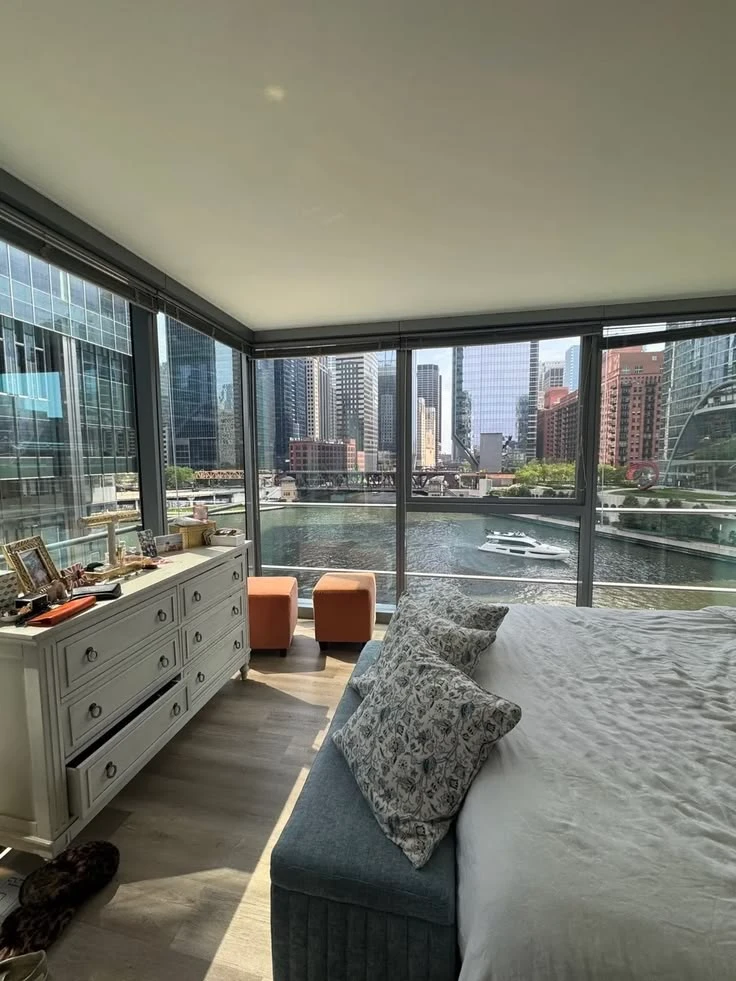 Apartment thumbnail