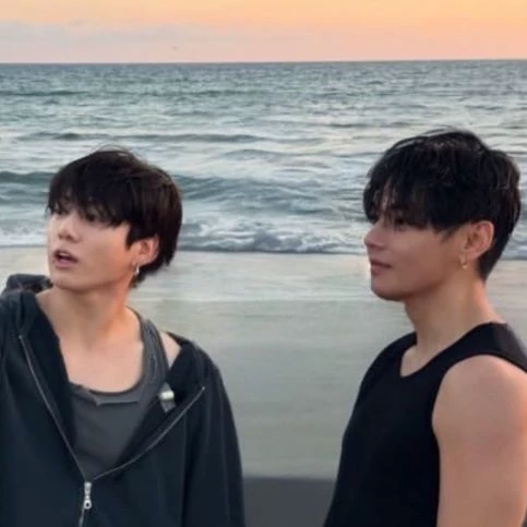 Taekook. 💜 Divorced 💚 thumbnail