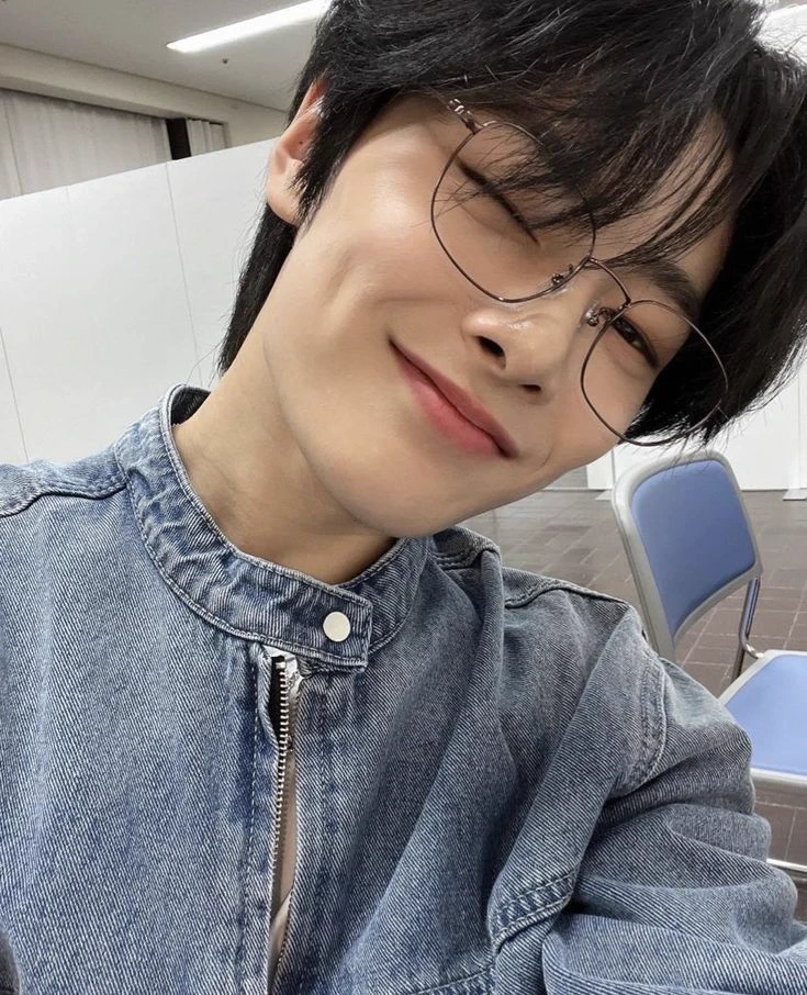 Yan Chonin is a nerd thumbnail
