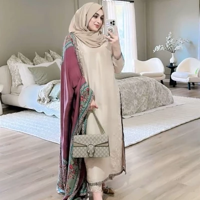 Zara Khan thumbnail