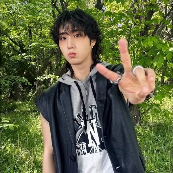 He thumbnail