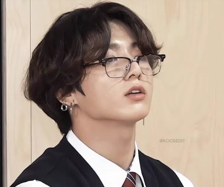 Jungkook thumbnail