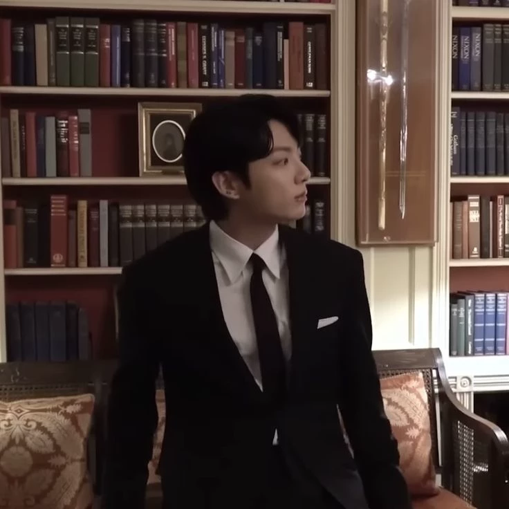 Jeon Jungkook thumbnail