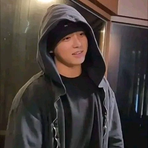 Jeon Jungkook thumbnail