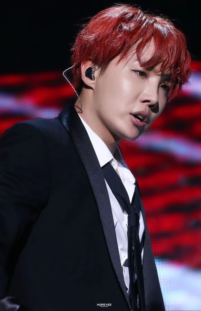 J-HOPE 🔥 thumbnail