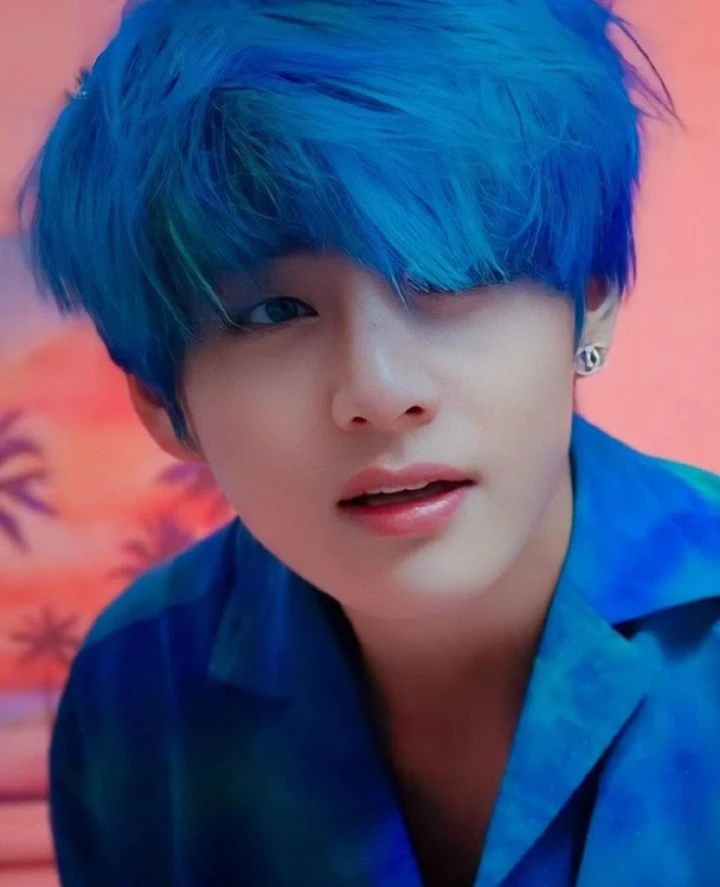 Taehyung 💙 thumbnail