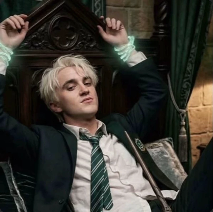 Draco Malfoy thumbnail