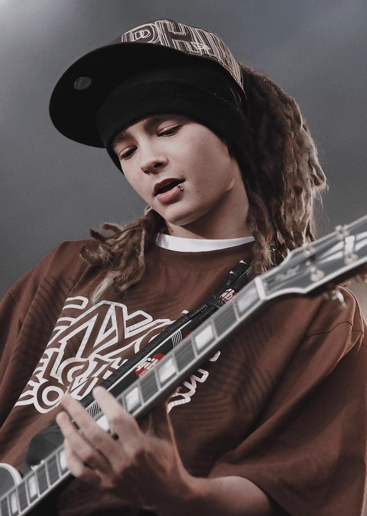 tom kaulitz thumbnail