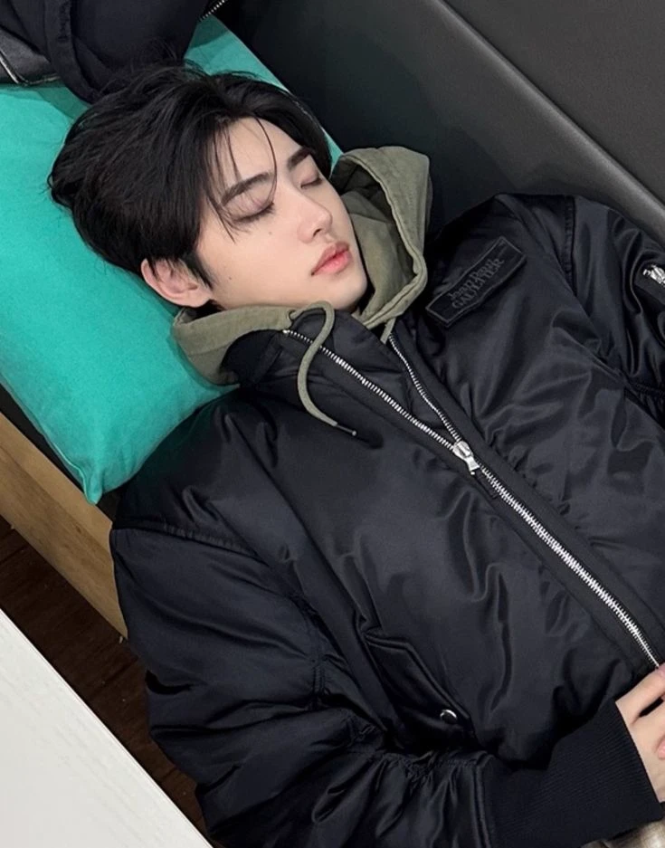 Sunghoon thumbnail