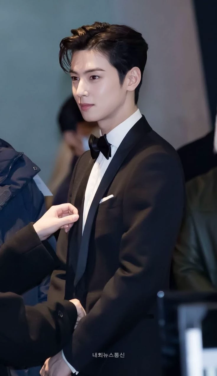 Eunwoo thumbnail