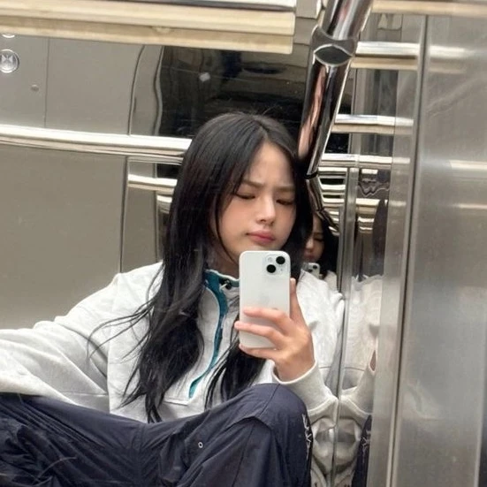 Kim Minji thumbnail