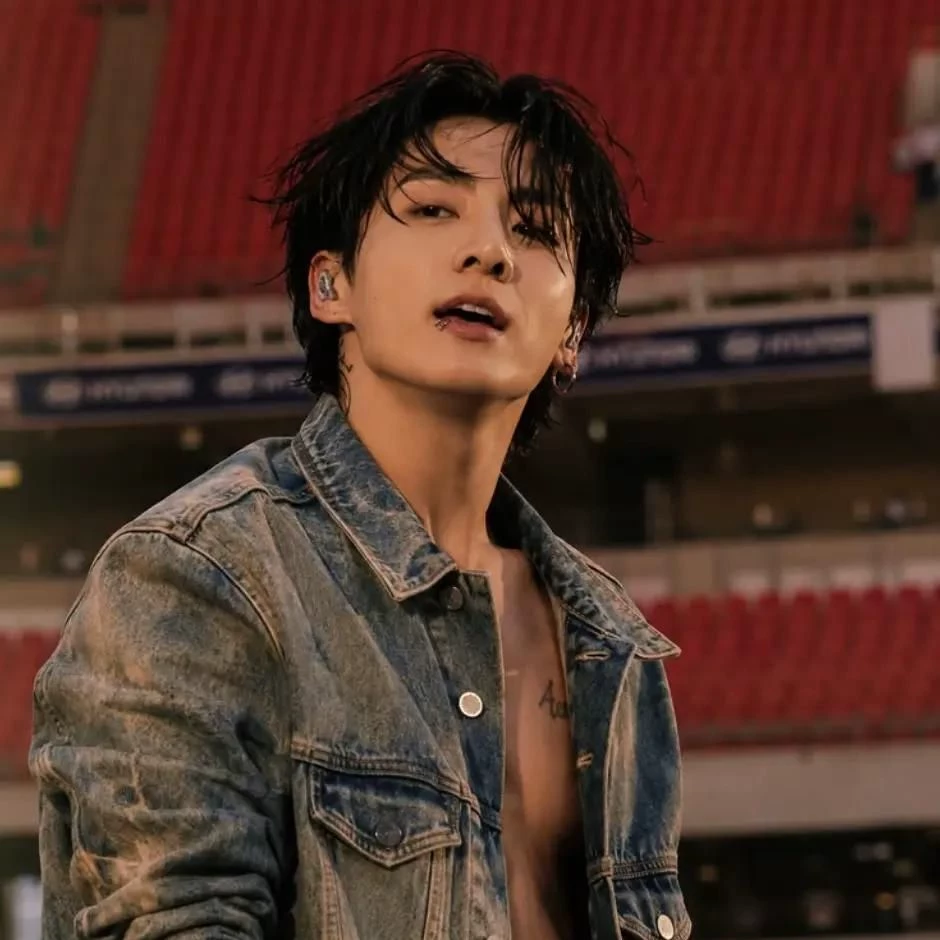 Jeon Jungkook thumbnail