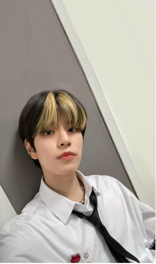 • Kim Seugmin • thumbnail