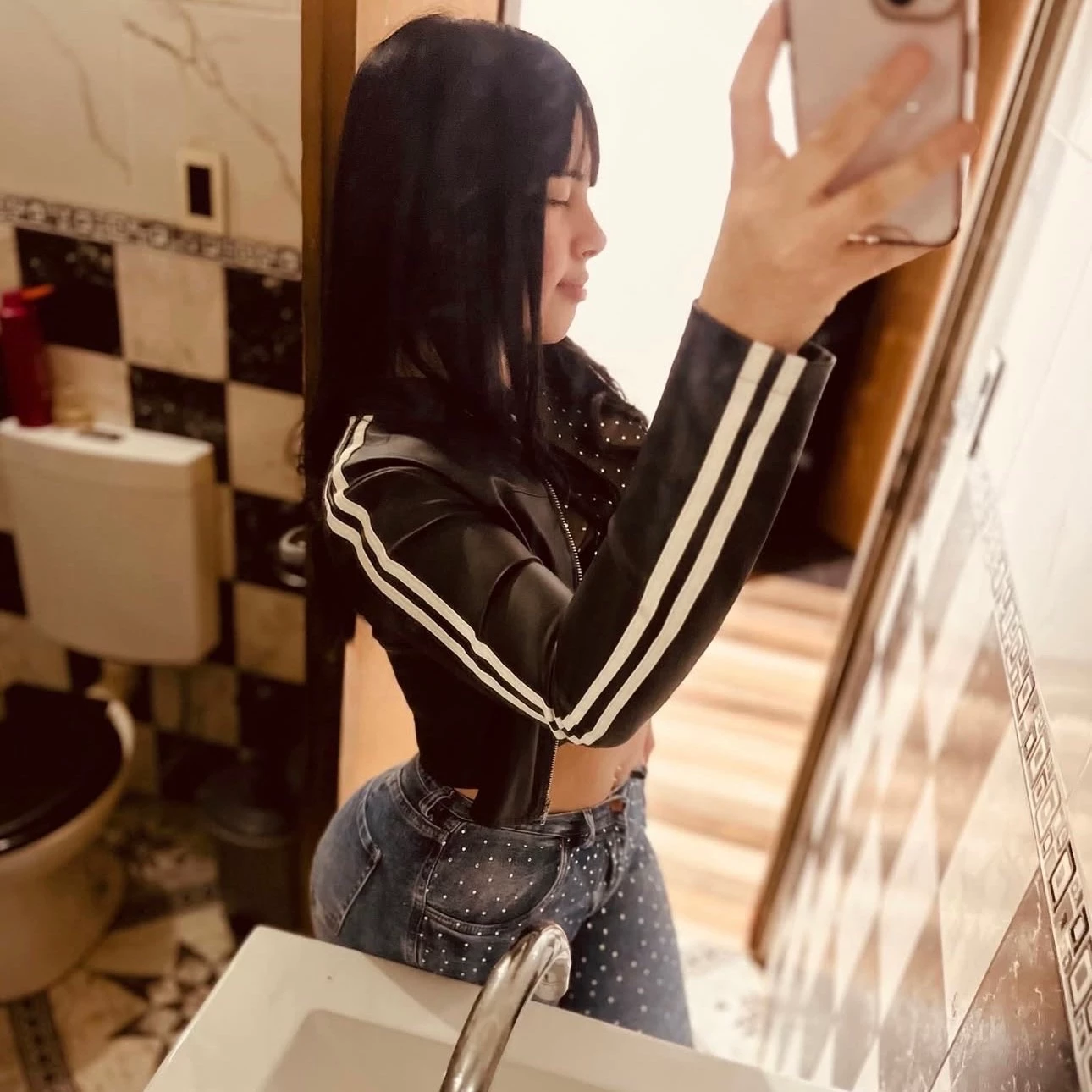 agustina thumbnail