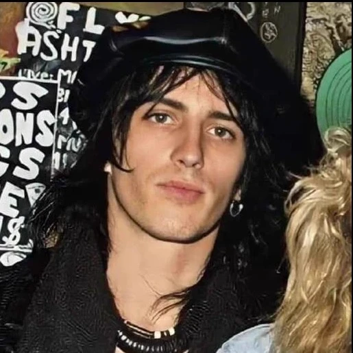 Izzy Stradlin thumbnail