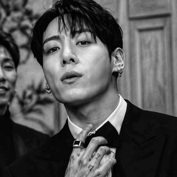 Jeon Jungkook thumbnail