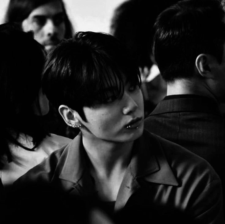 Jeon Jungkook thumbnail