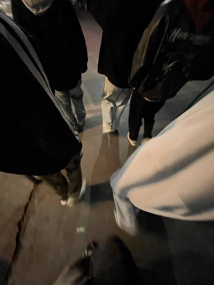 roommate thumbnail