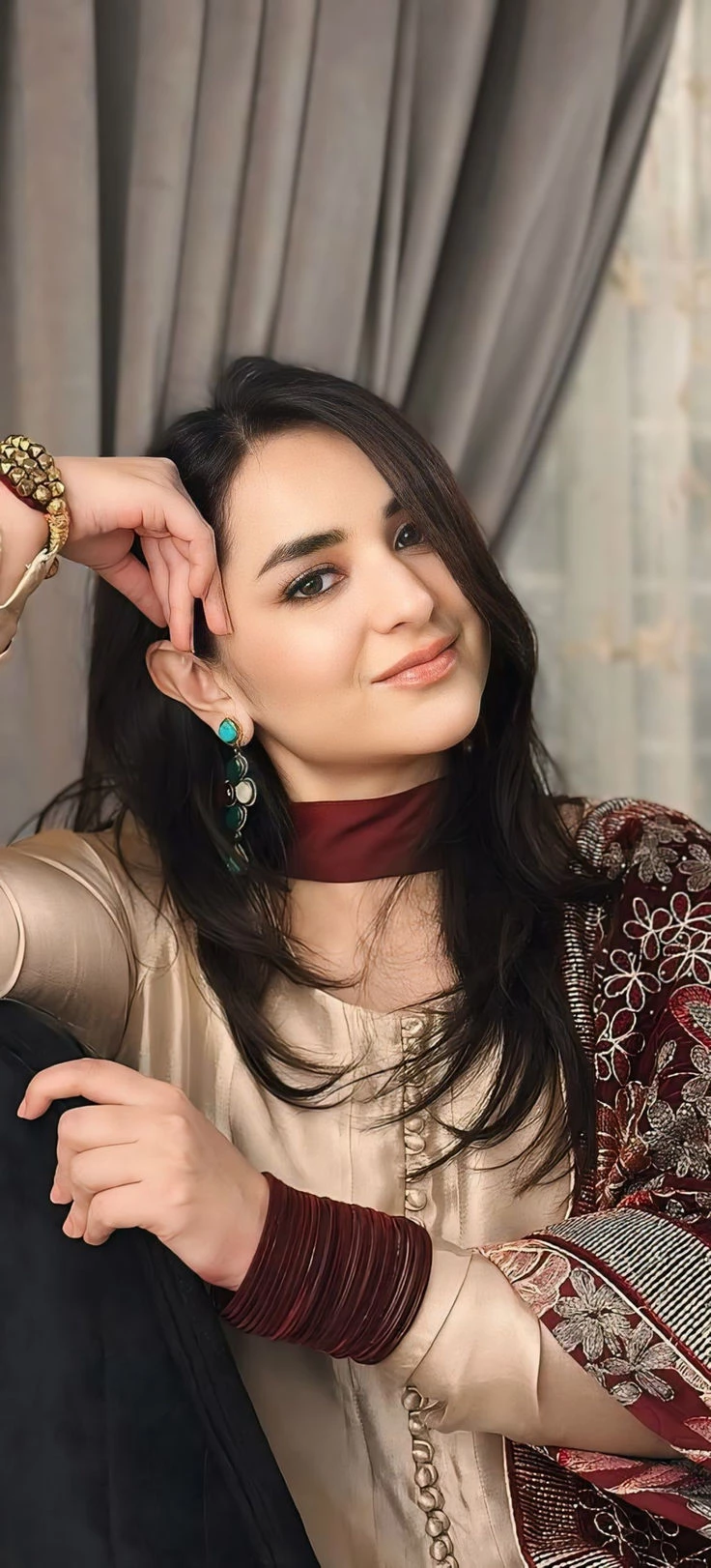 Yumna Zaidi thumbnail