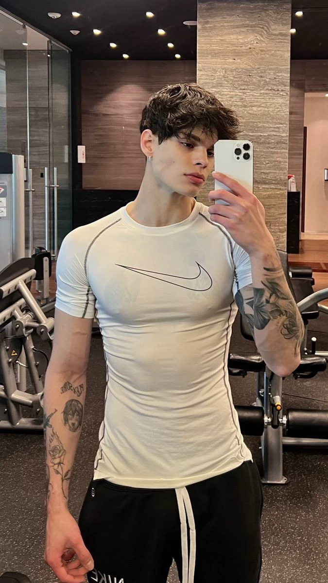 Jean Carlo  thumbnail