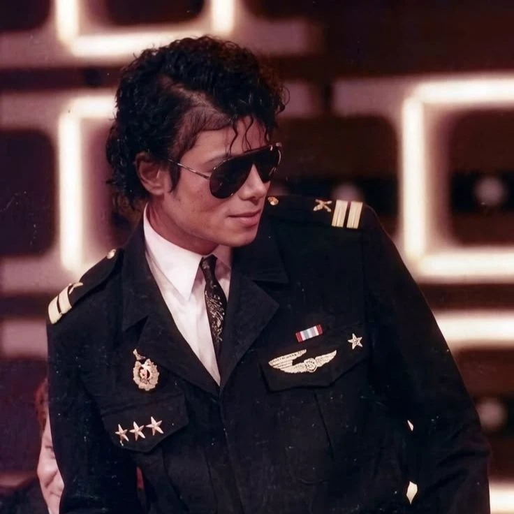 Michael Jackson thumbnail