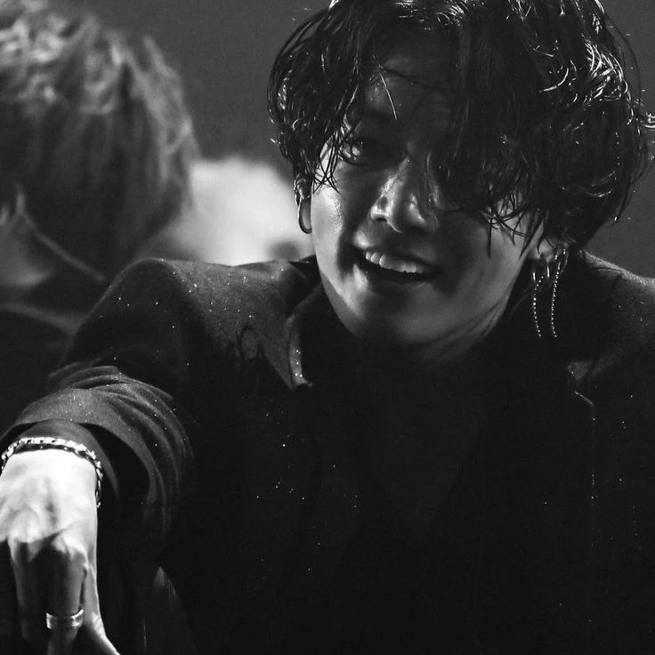 Jeon Jungkook thumbnail