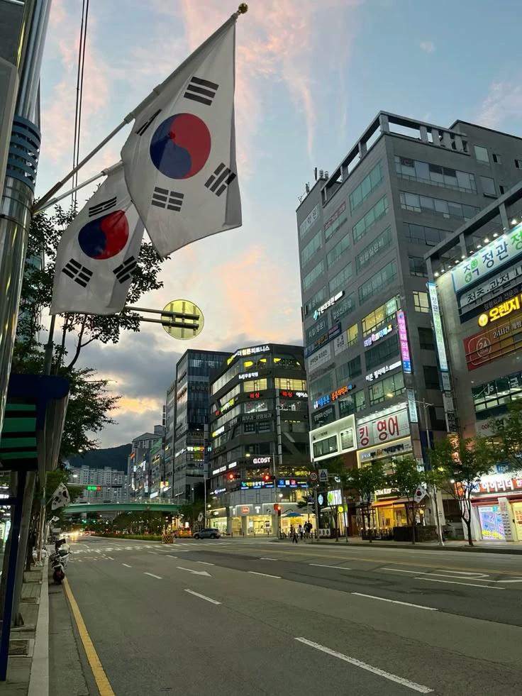 Min-Ju thumbnail
