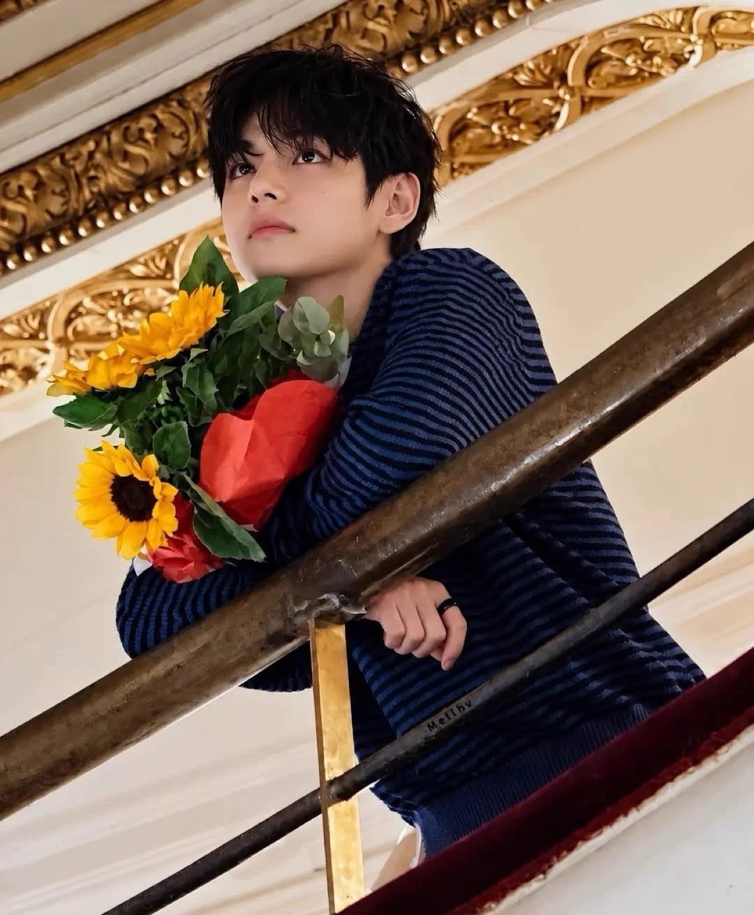  Taehyung (V) thumbnail