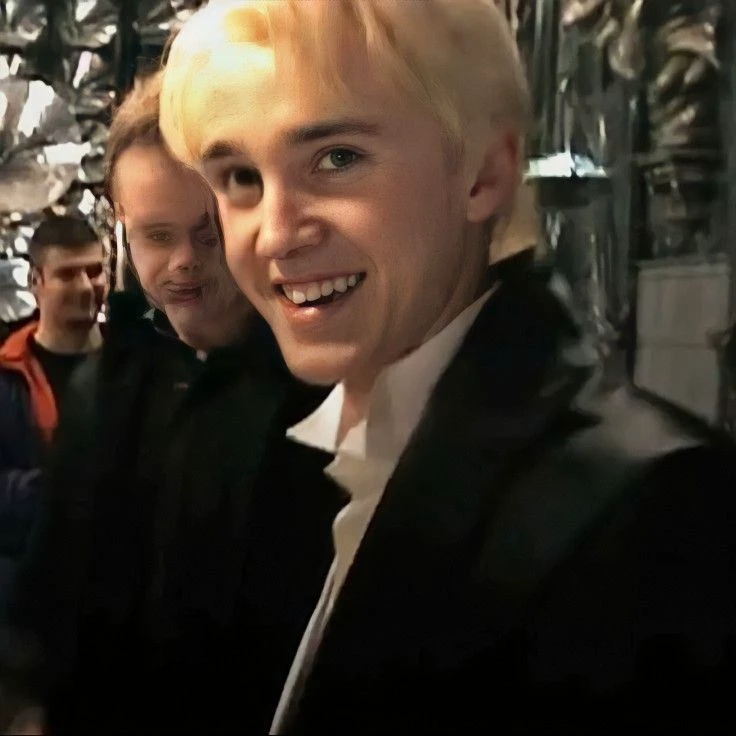 Draco Malfoy thumbnail