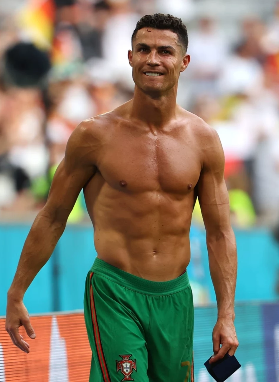 CRISTIANO RONALDO 🐐🇵🇹 thumbnail