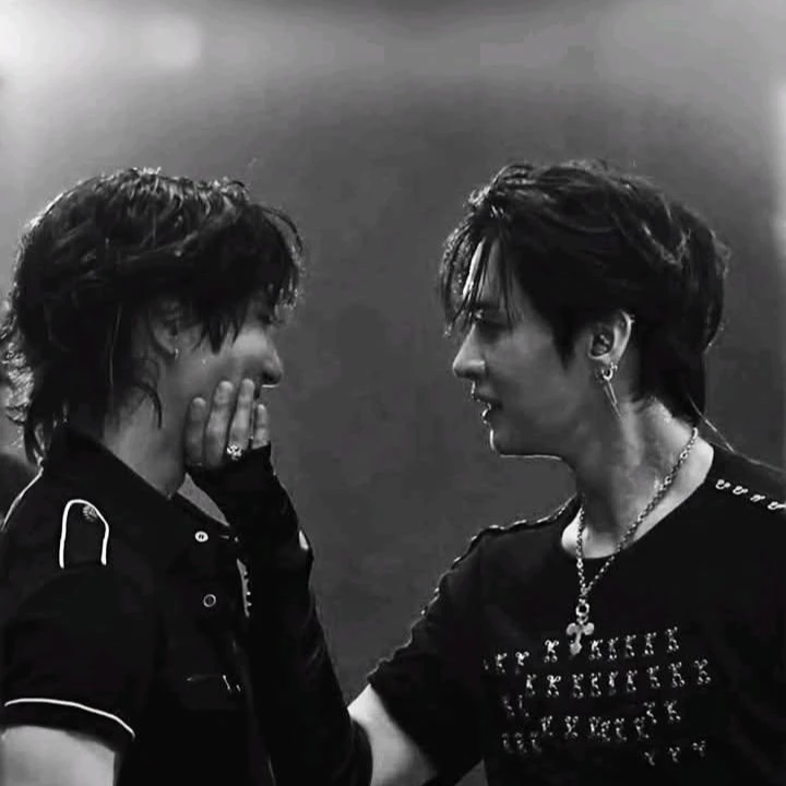 Han and Minho thumbnail