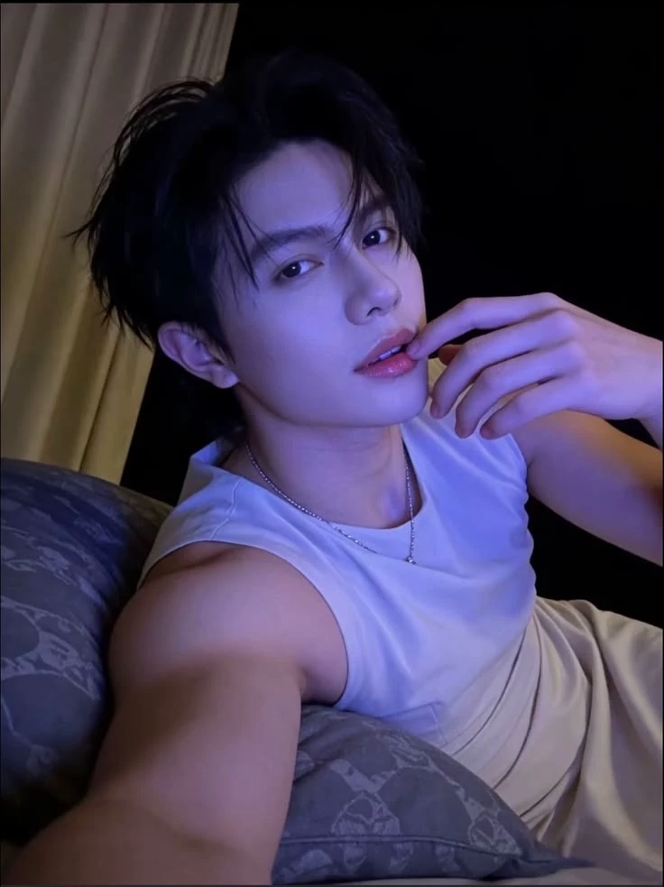 William Jakrapatr Kaewpanpong thumbnail