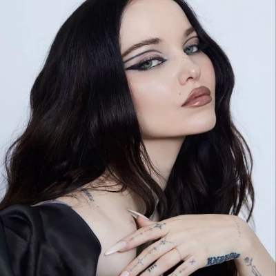 Dove Cameron thumbnail