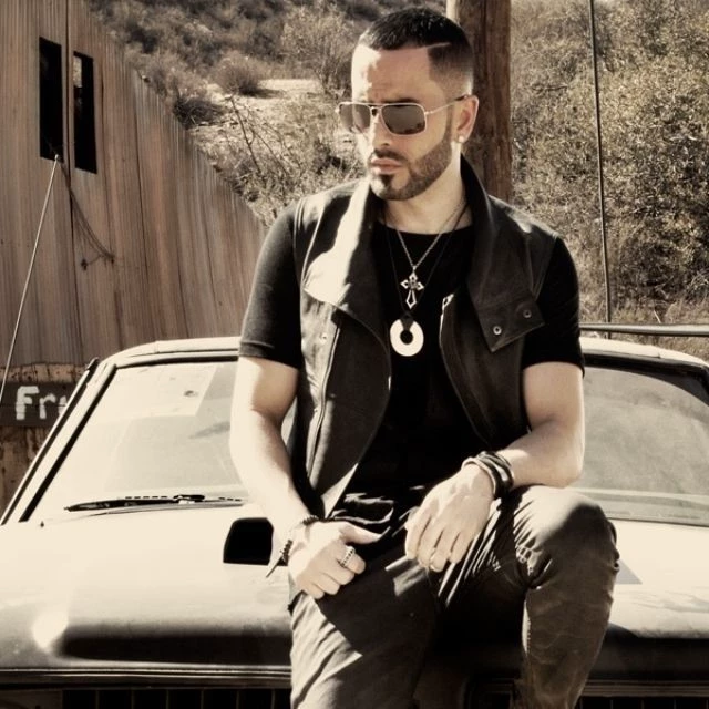 Yandel thumbnail