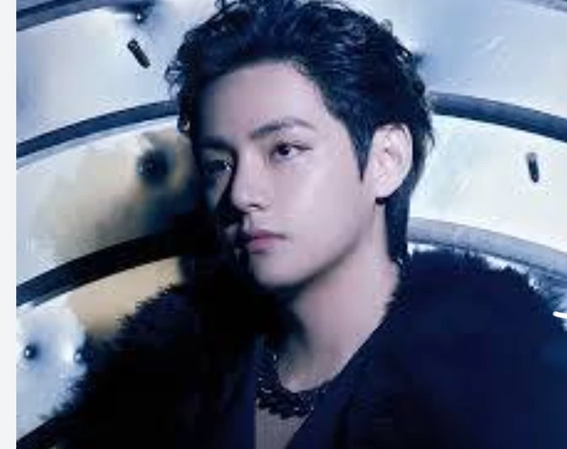 KIM TAEHYUNG thumbnail