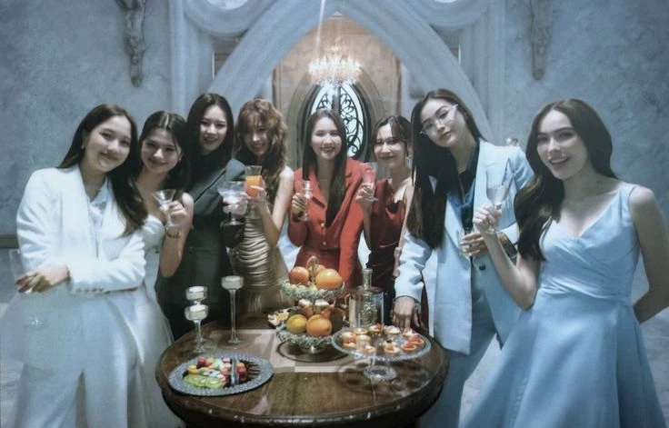 The Watinwanichs – Din, Rose, Nam, Lada, Lom, Blew, Fai, Kaphrao, and Fah thumbnail