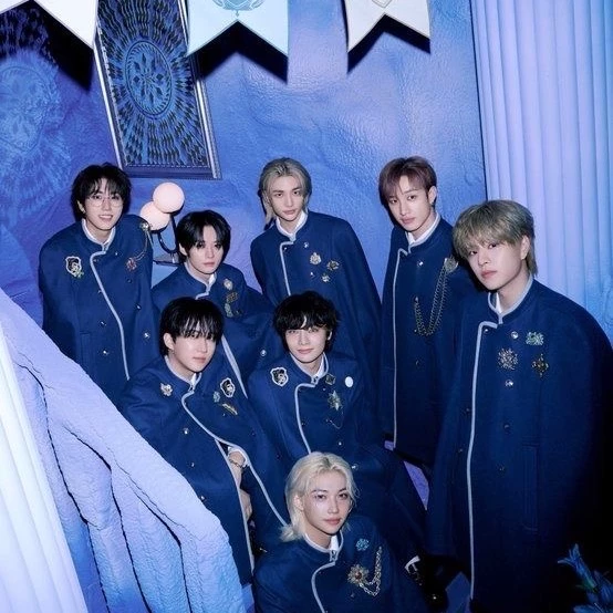 Stray Kids thumbnail