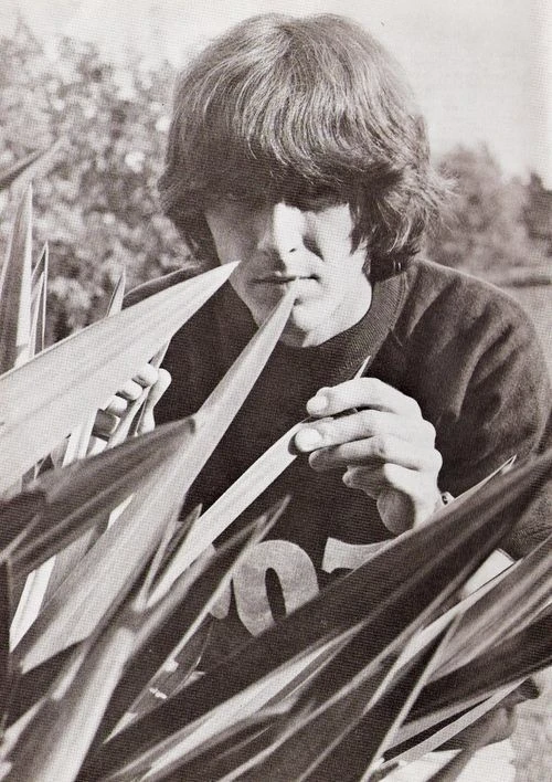 🪷 — George Harrison  thumbnail