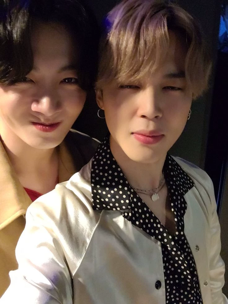 jimin y jungkook thumbnail