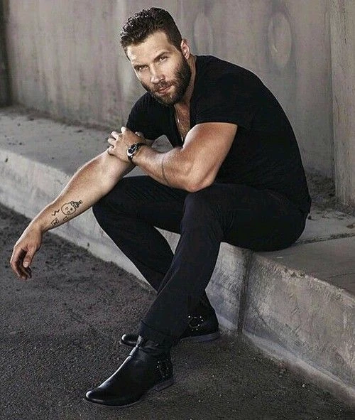 Jai Courtney thumbnail