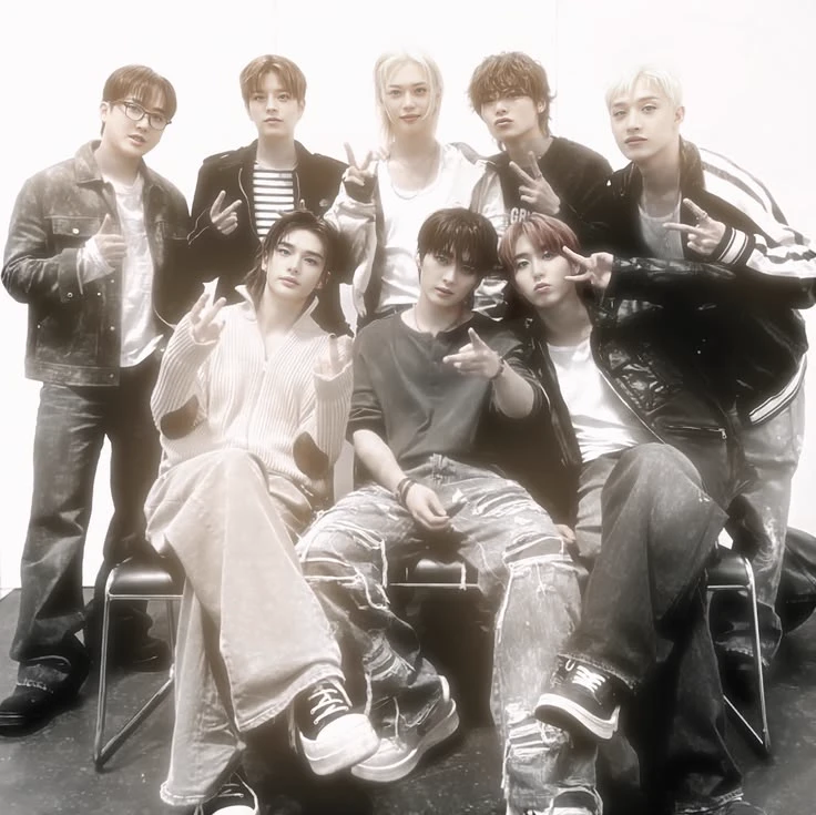 Stray Kids thumbnail