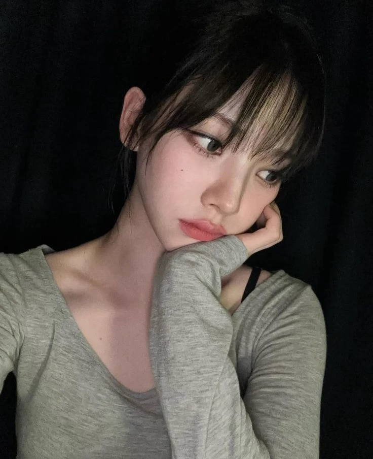 Karina. thumbnail