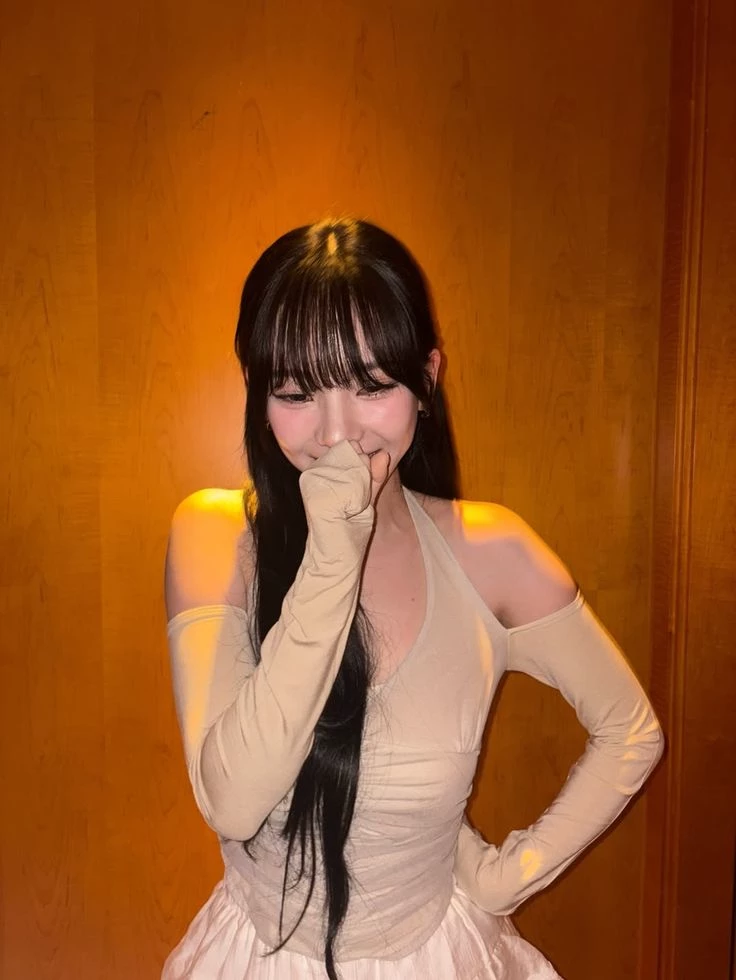 Karina thumbnail