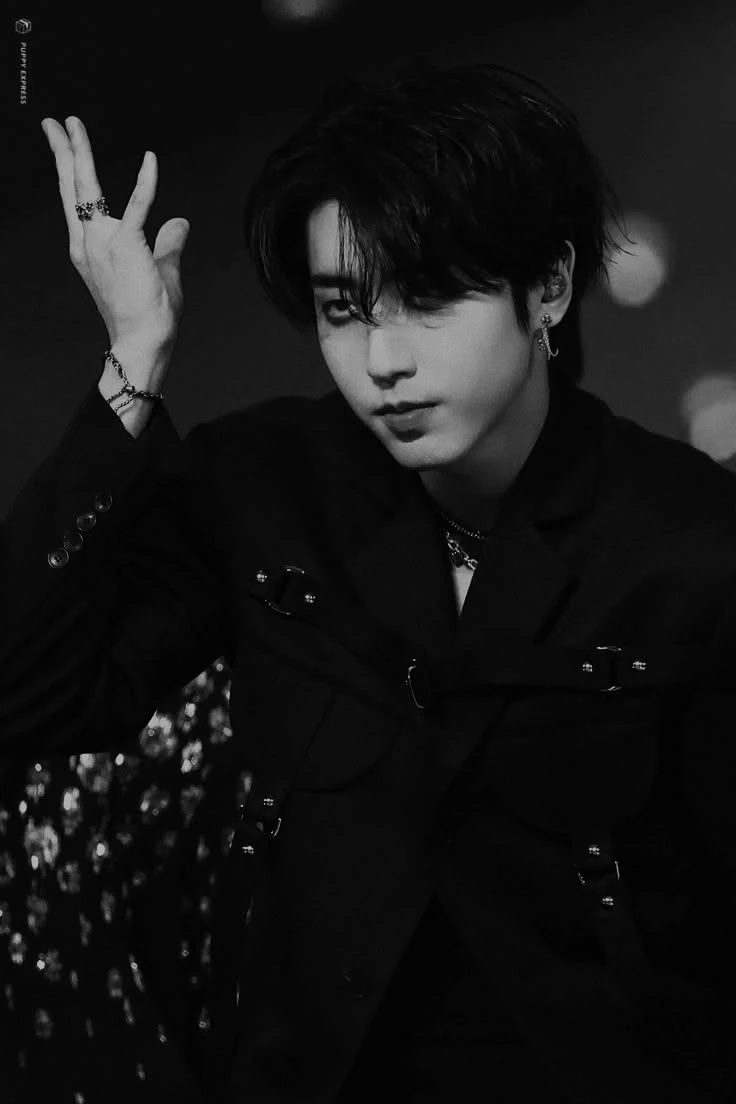 han jisung thumbnail
