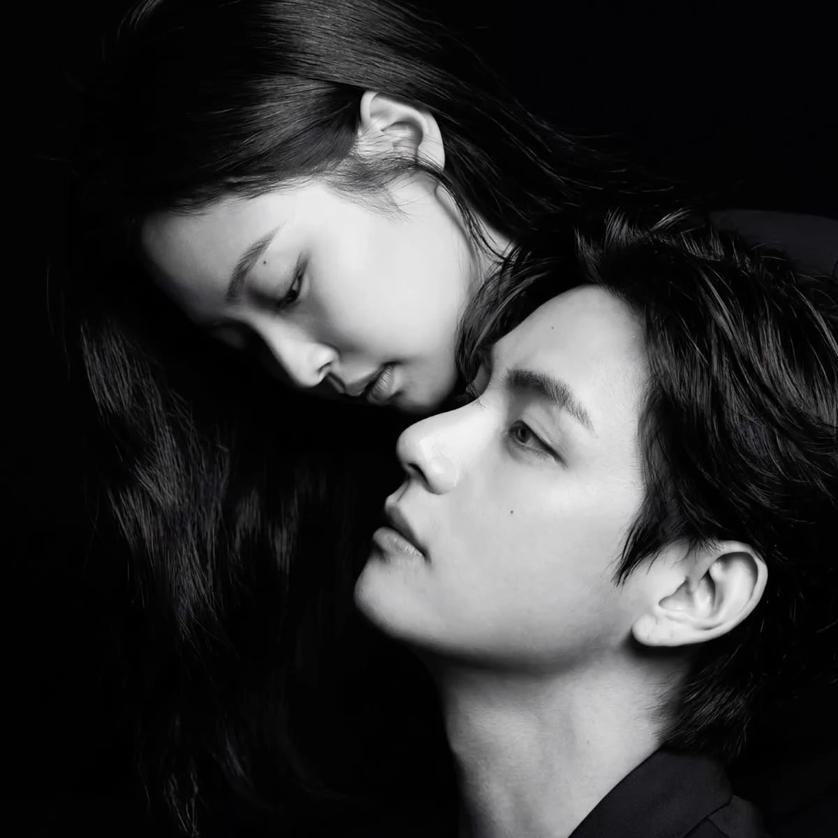 Taennie (jennie & taehyung) thumbnail