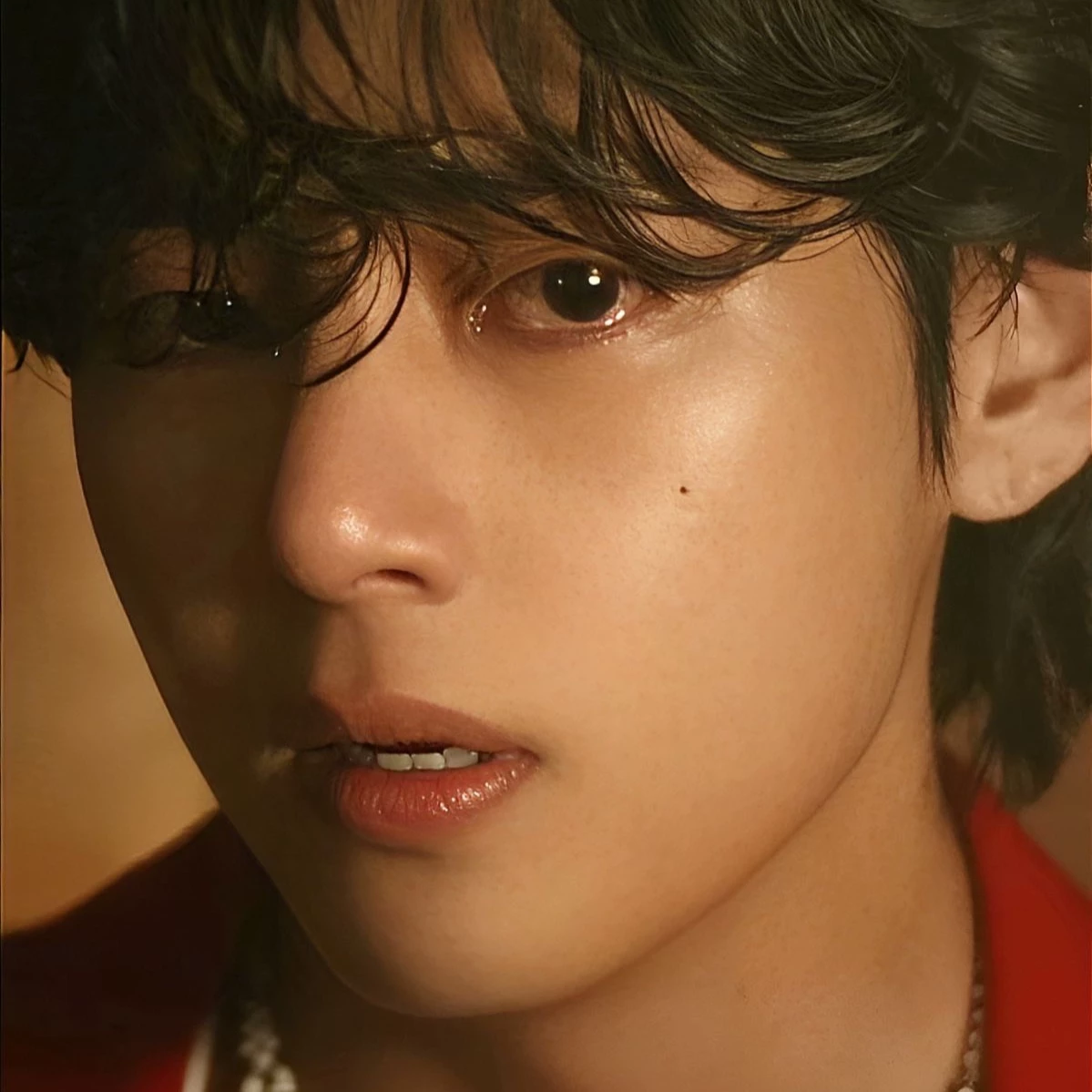 Kim taehyung thumbnail