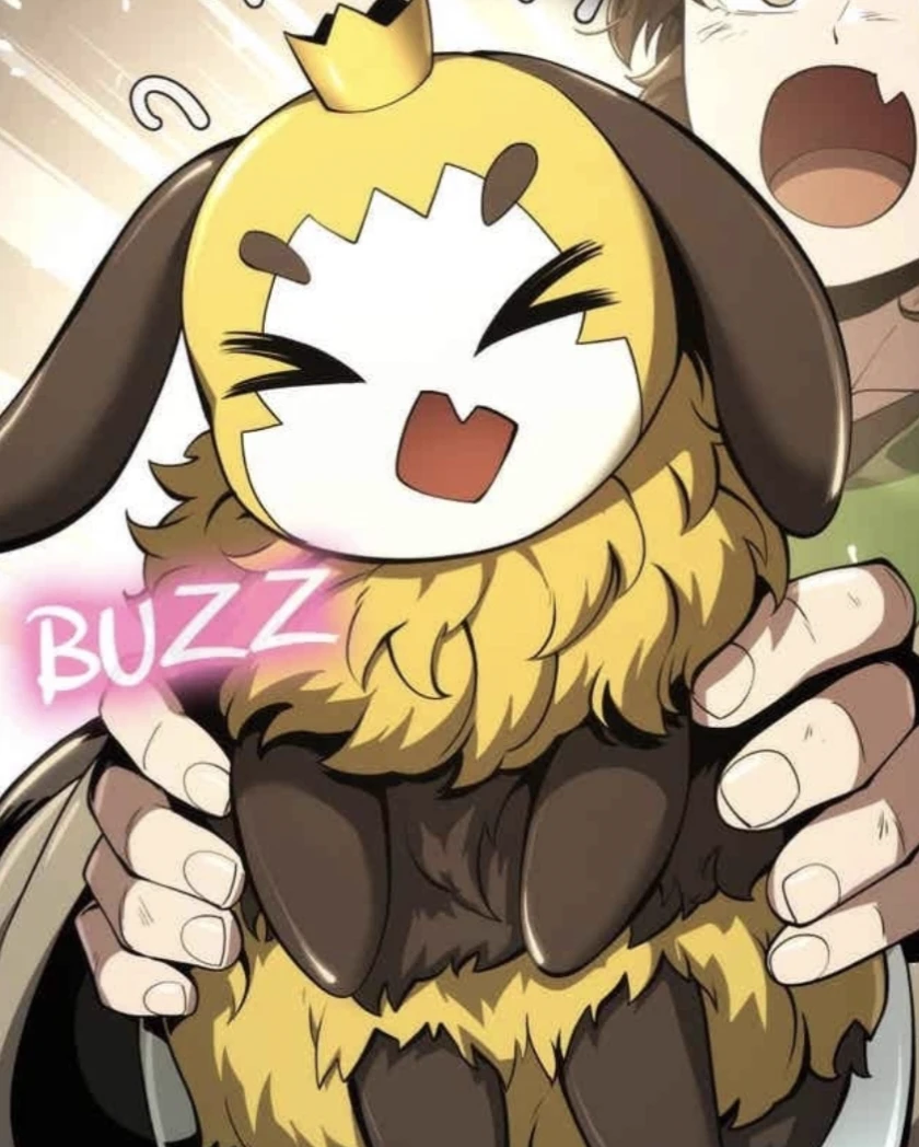 Golden fluffy Queen bee thumbnail